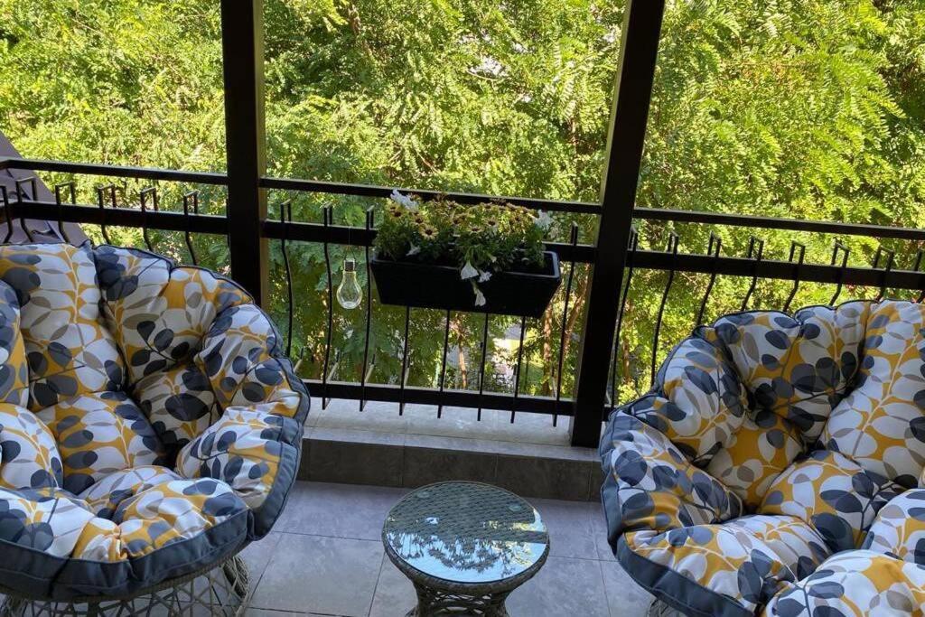 La Tuya Deluxe Villa Jászvásár Kültér fotó